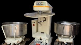 Kneading machines extendable